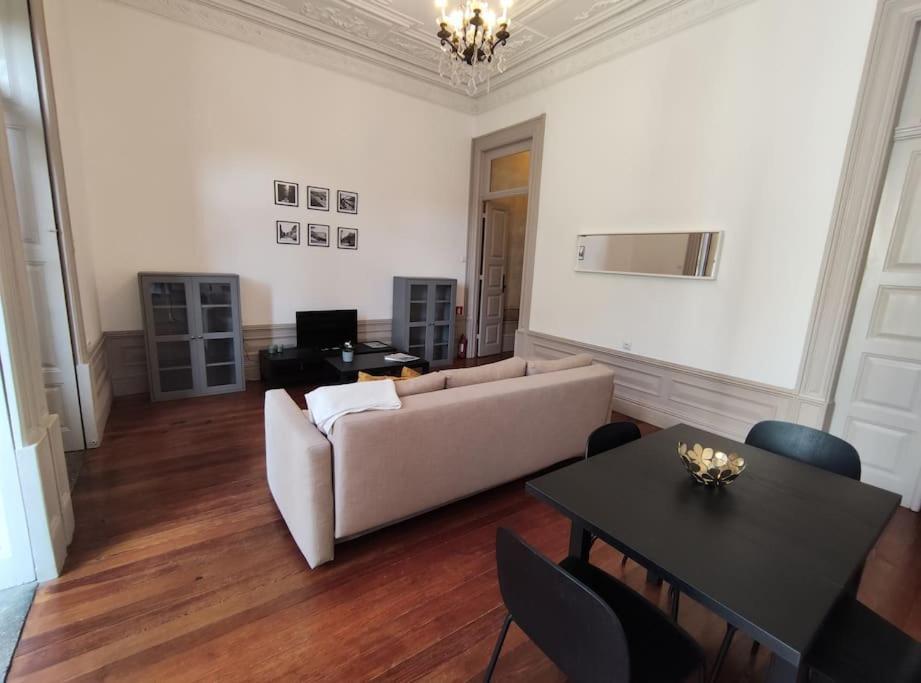 Alvares Cabral Apartamento C Apartment Porto Bagian luar foto