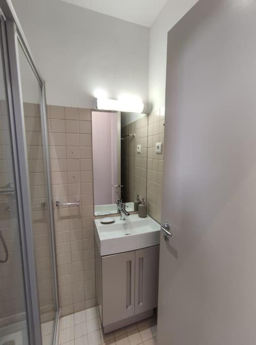 Alvares Cabral Apartamento C Apartment Porto Bagian luar foto